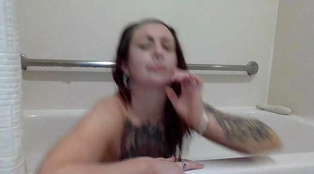 MaryJane42086 naked stripping on cam for live sex video chat