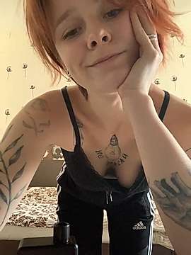 Pie_Nani naked stripping on cam for live sex video chat
