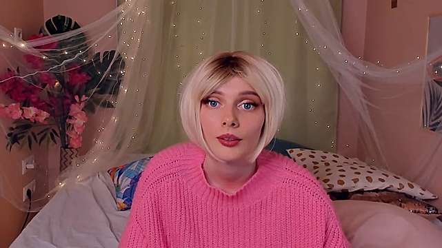 RosalieForge naked stripping on cam for live sex video chat