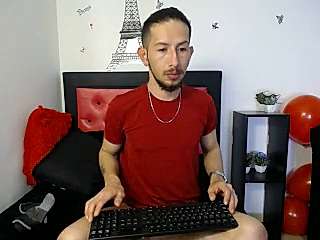 Roxanne_and_Douglas naked stripping on cam for live sex video chat