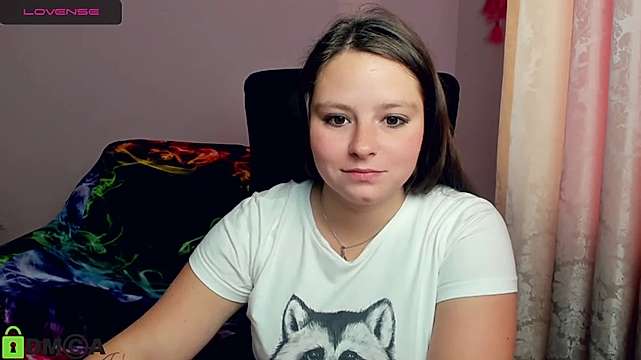 SandyCheecks naked stripping on cam for live sex video chat