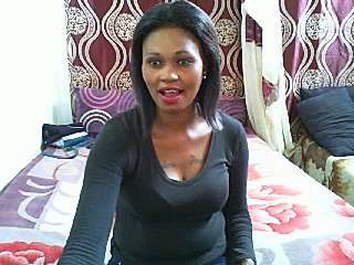 sexydiva17 naked stripping on cam for live sex video chat