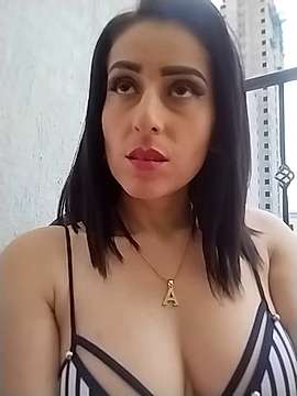 SOPHIASEX2 naked stripping on cam for live sex video chat