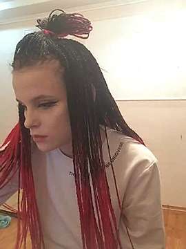 Sweety_Baby_Hot naked stripping on cam for live sex video chat