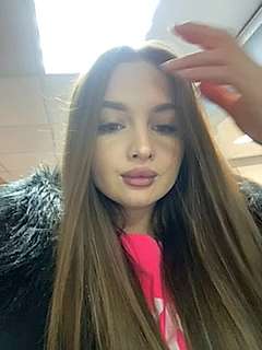 KrisMagnoly naked stripping on cam for live sex video chat