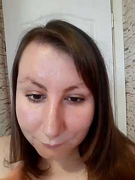 Lera_Strawberry naked stripping on cam for live sex video chat