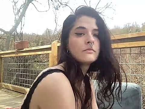 naked-yogi naked stripping on cam for live sex video chat