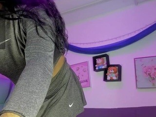 Madison-Andrea nude on cam – live sex chat