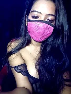 hornyy-teen naked stripping on cam for live sex video chat