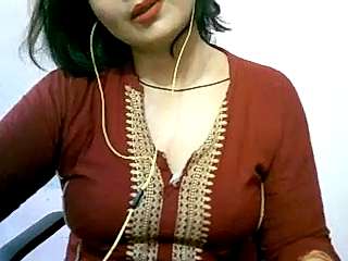Mahek_Jan naked stripping on cam for live sex video chat