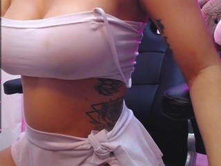 MASIEL-HUNT nude on cam – live sex chat
