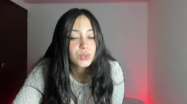 Megan_Bisous naked stripping on cam for live sex video chat