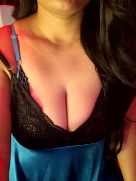 manshiaroraa naked stripping on cam for live sex video chat