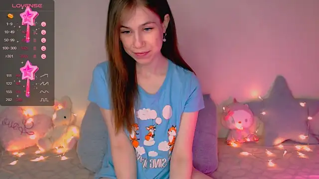 shy_princesss__ naked stripping on cam for live sex video chat