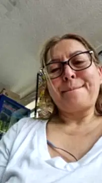 _mia17_ naked stripping on cam for live sex video chat