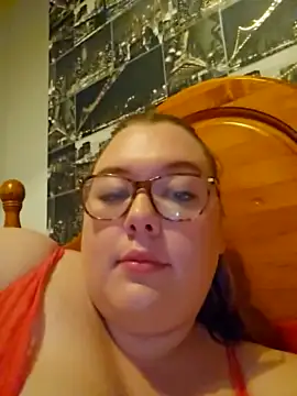 sexycurvyj naked stripping on cam for live sex video chat