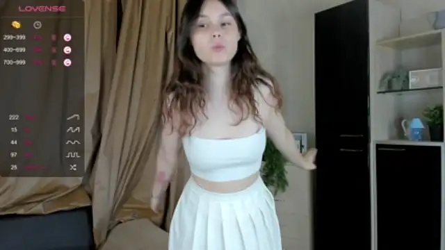 AmberJadet naked stripping on cam for live sex video chat