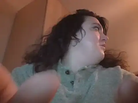 Ladyboop96 naked strip on webcam for live sex chat