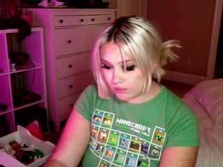 Alice nude on webcam live hottest sex chat