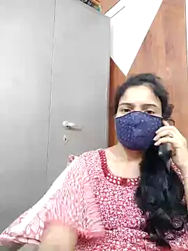 Keerthi-Telugu naked strip on webcam for live sex chat