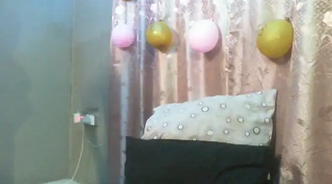 EROTICNAWTY2 naked strip on webcam for live sex chat
