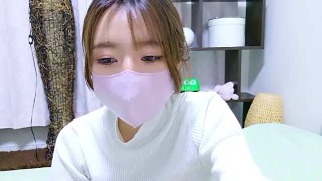 ayu_yu_xo naked strip on webcam for live sex chat