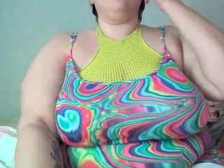 Jigglysquish nude on webcam live hottest sex chat