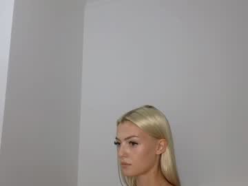 Charlie Nudes and Live Cam