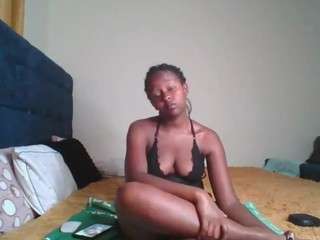 cocobela Nudes and Live Cam