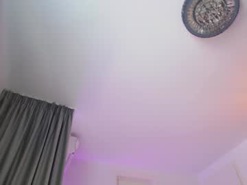 Hellen Nudes and Live Cam