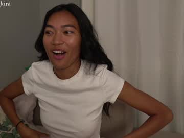 Kira Nudes and Live Cam