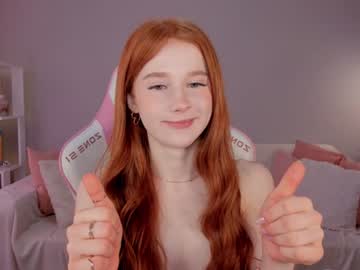 Leah Nudes and Live Cam