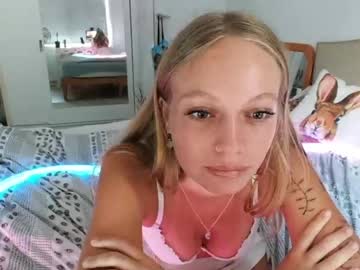 lexifever Nudes and Live Cam