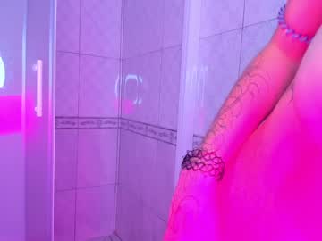 Luisa Nudes and Live Cam
