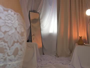 Maria Nudes and Live Cam