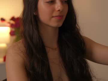 Naughty Samm Nudes and Live Cam