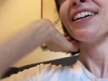 Rosy Kindred Nudes and Live Cam