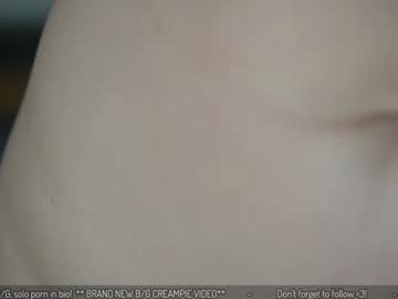 Whitney Nudes and Live Cam
