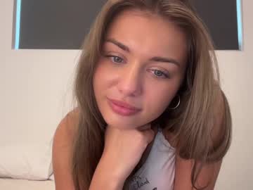 Cassidy Nudes and Live Cam