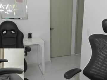 Emilly , ❤ Nudes and Live Cam
