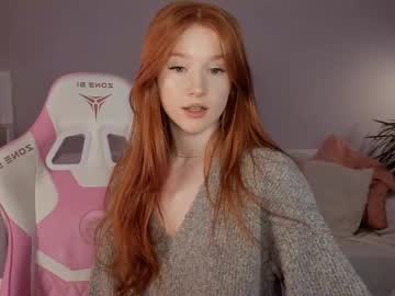 Leah Nudes and Live Cam