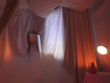 Maria Nudes and Live Cam