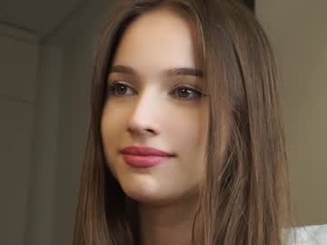 Nika Nudes and Live Cam