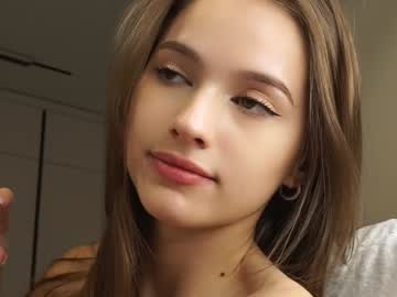 Nika Nudes and Live Cam