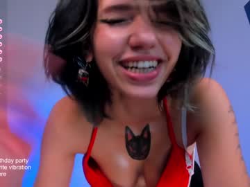 Nudes and Live Cam