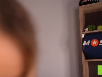 Tella Nudes and Live Cam