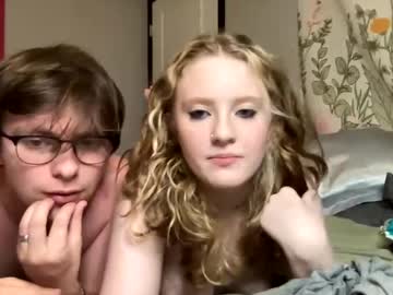 Beka & Hunter Nudes and Live Cam