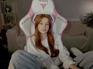 Leah Nudes and Live Cam