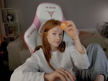 Leah Nudes and Live Cam