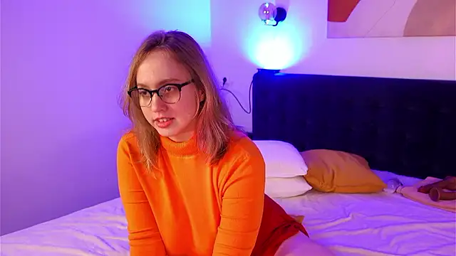 MrsPrude Nudes and Live Cam